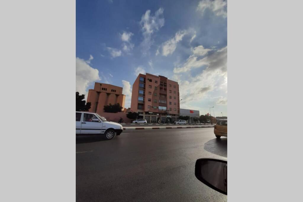 Bright Air Conditioned Apartment Near City Center Marrakesh Exterior photo
