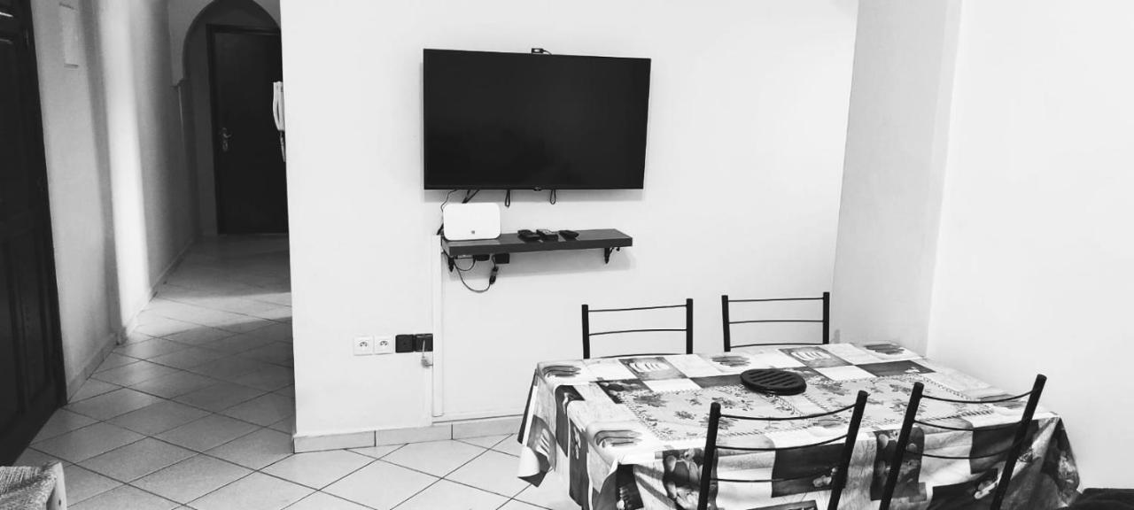 Bright Air Conditioned Apartment Near City Center Marrakesh Exterior photo